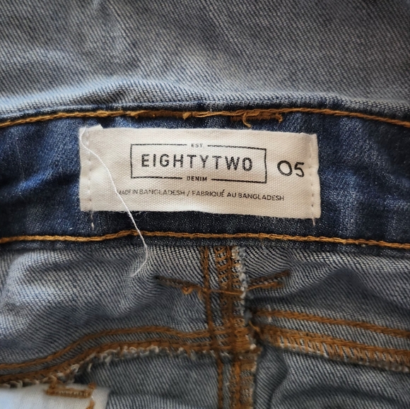 Jean overalls - Picture 3 of 3